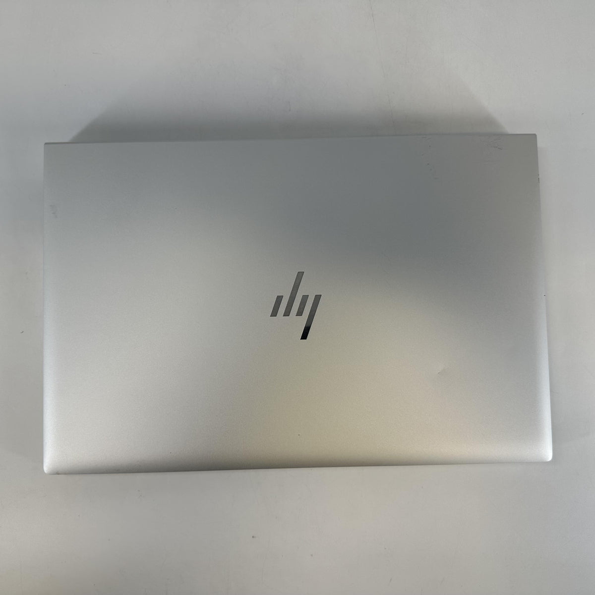 HP Elitebook 845 G8 14 Silver 2.3 GHz AMD Ryzen 5 Pro 5650U 16GB RAM 256GB Solid State Drive