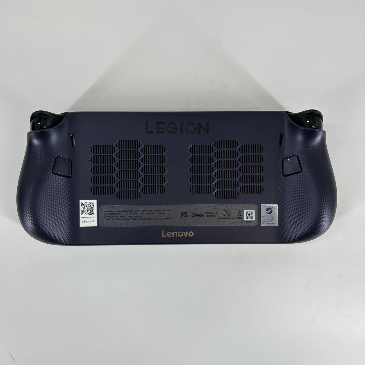 Lenovo Legion Go S Nebula Nocturne AMD Ryzen Z1 Extreme 32GB RAM 1TB Solid State Drive