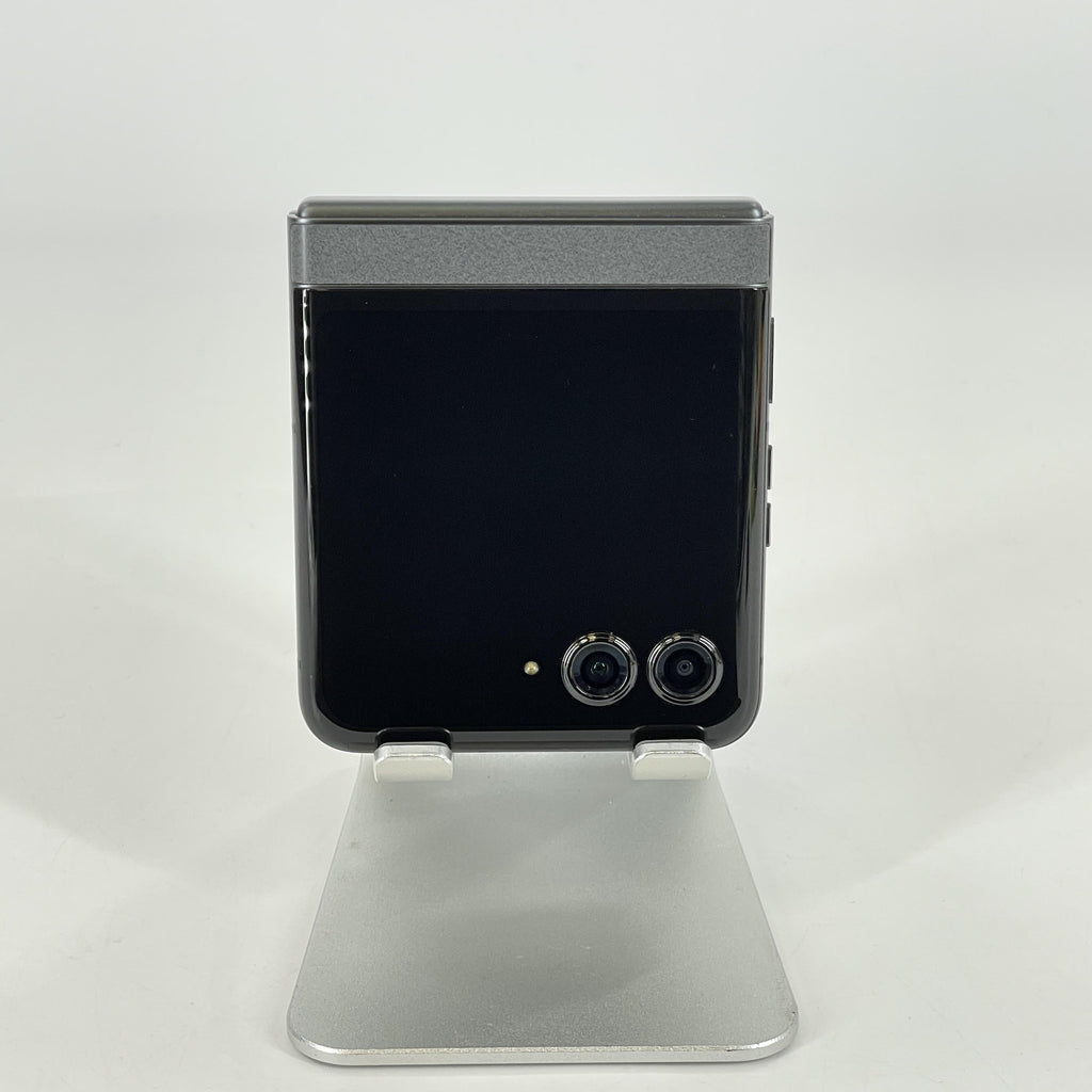 Motorola Razr (2024) 256GB Gray (GSM Unlocked)