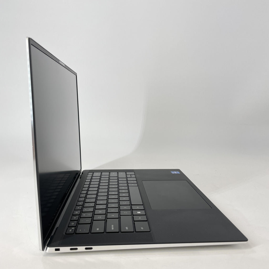 Dell XPS 15 9520 Silver 2.3 GHz Intel Core i7 12th Gen. 16GB RAM 512GB Solid State Drive NVIDIA GeForce RTX 3050 4 GB