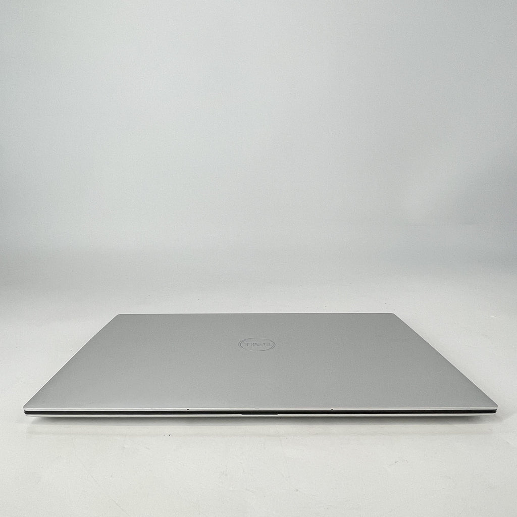 Dell XPS 15 9520 Silver 2.3 GHz Intel Core i7 12th Gen. 16GB RAM 512GB Solid State Drive NVIDIA GeForce RTX 3050 4 GB