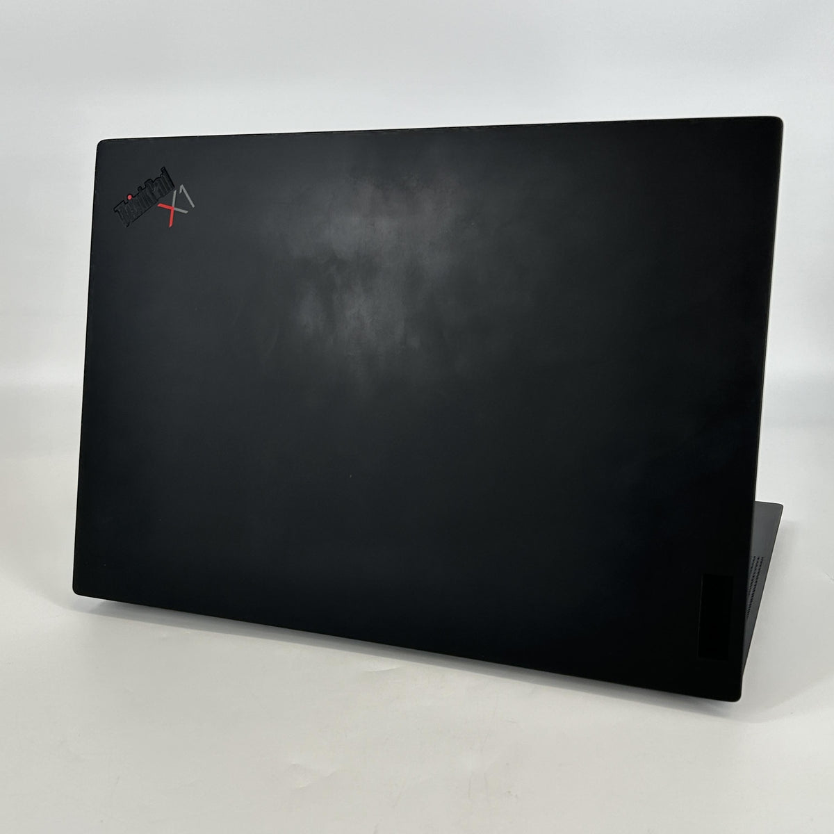 Lenovo ThinkPad X1 Carbon Gen 11 14 Black 1.8 GHz Intel Core i7 13th Gen. 32GB RAM 512GB Solid State Drive