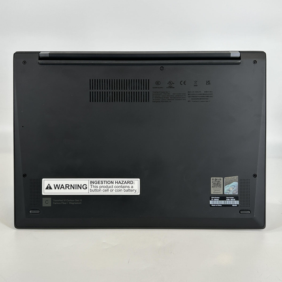 Lenovo ThinkPad X1 Carbon Gen 11 14 Black 1.8 GHz Intel Core i7 13th Gen. 32GB RAM 512GB Solid State Drive