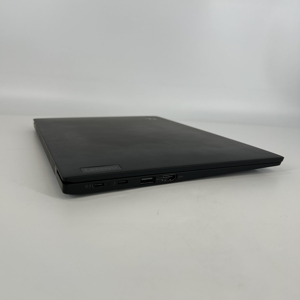 Lenovo ThinkPad X1 Carbon Gen 11 14 Black 1.8 GHz Intel Core i7 13th Gen. 32GB RAM 512GB Solid State Drive