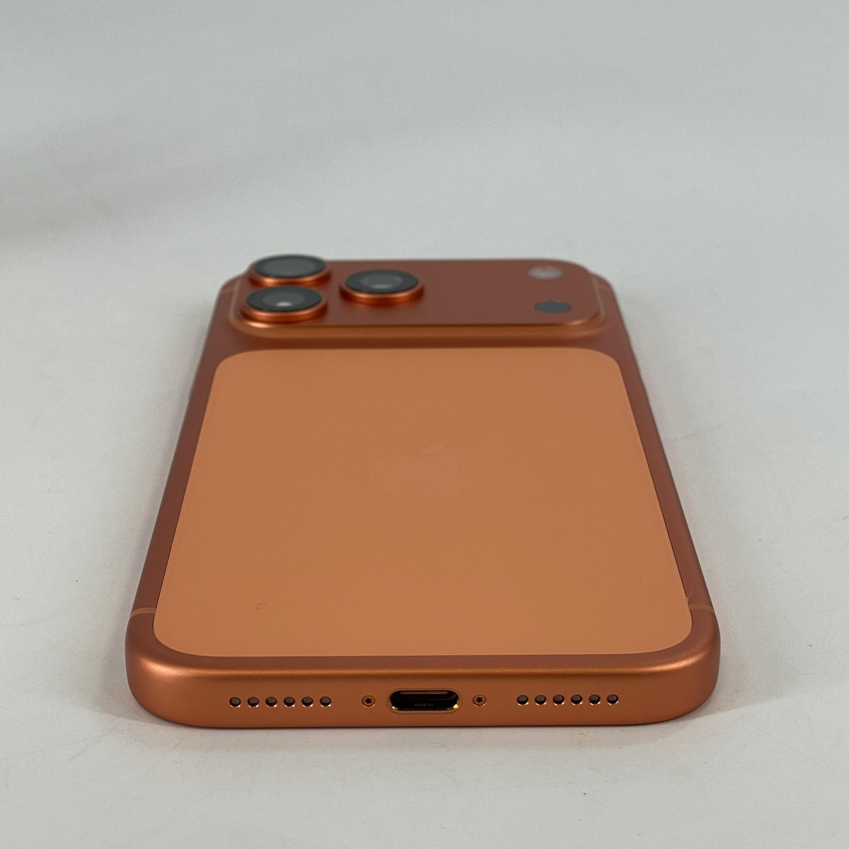 iPhone 17 Pro Max 256GB Cosmic Orange (U.S. Reseller Flex)