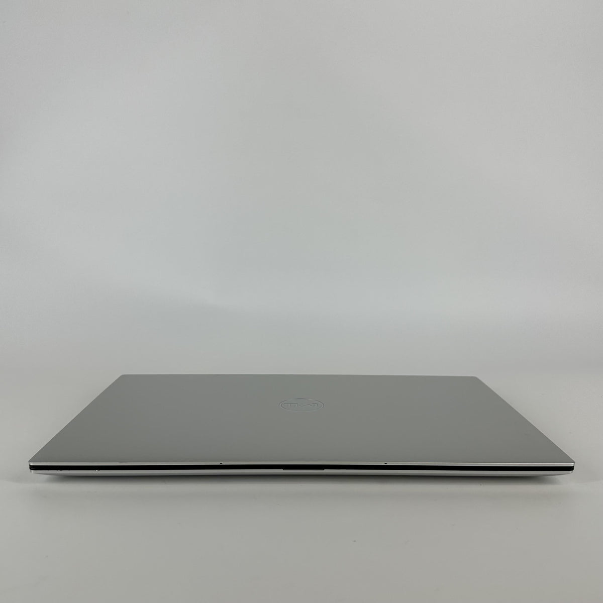 Dell XPS 15 9510 Silver 2.5 GHz Intel Core i9 11th Gen. 64GB RAM 2TB Solid State Drive NVIDIA GeForce RTX 3050 Ti 4 GB