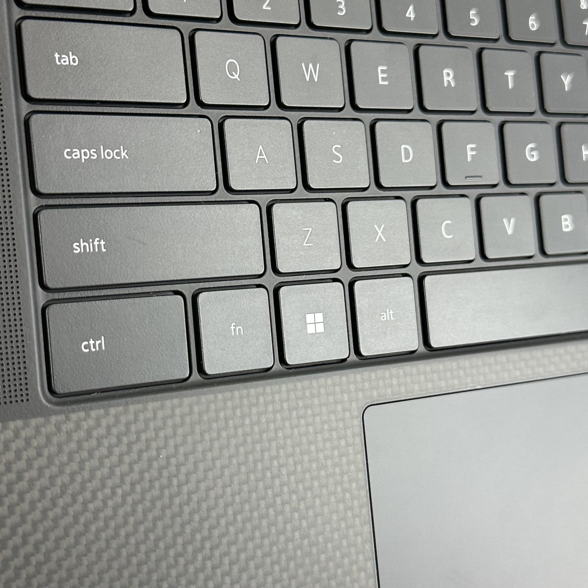 Dell XPS 15 9510 Silver 2.5 GHz Intel Core i9 11th Gen. 64GB RAM 2TB Solid State Drive NVIDIA GeForce RTX 3050 Ti 4 GB