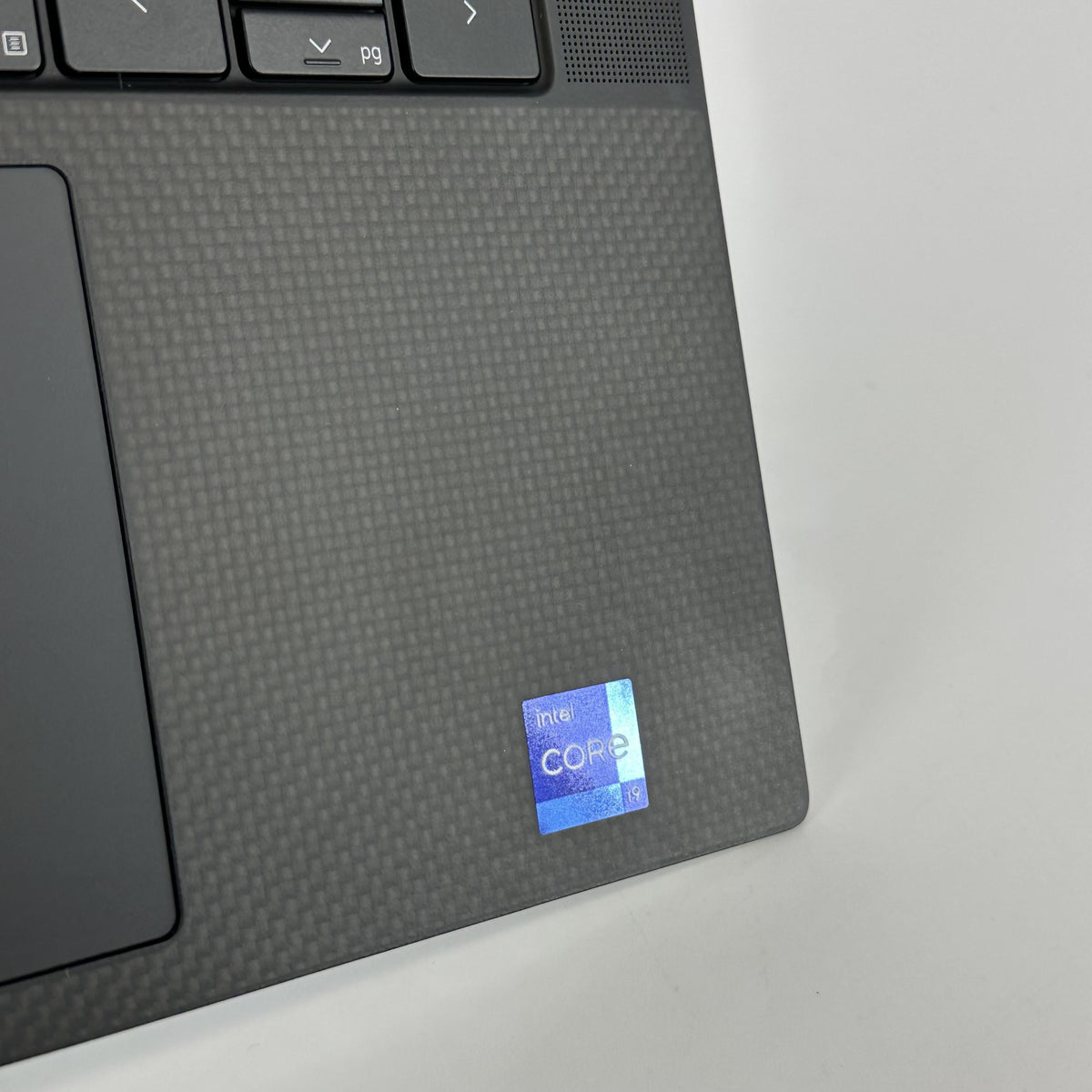 Dell XPS 15 9510 Silver 2.5 GHz Intel Core i9 11th Gen. 64GB RAM 2TB Solid State Drive NVIDIA GeForce RTX 3050 Ti 4 GB