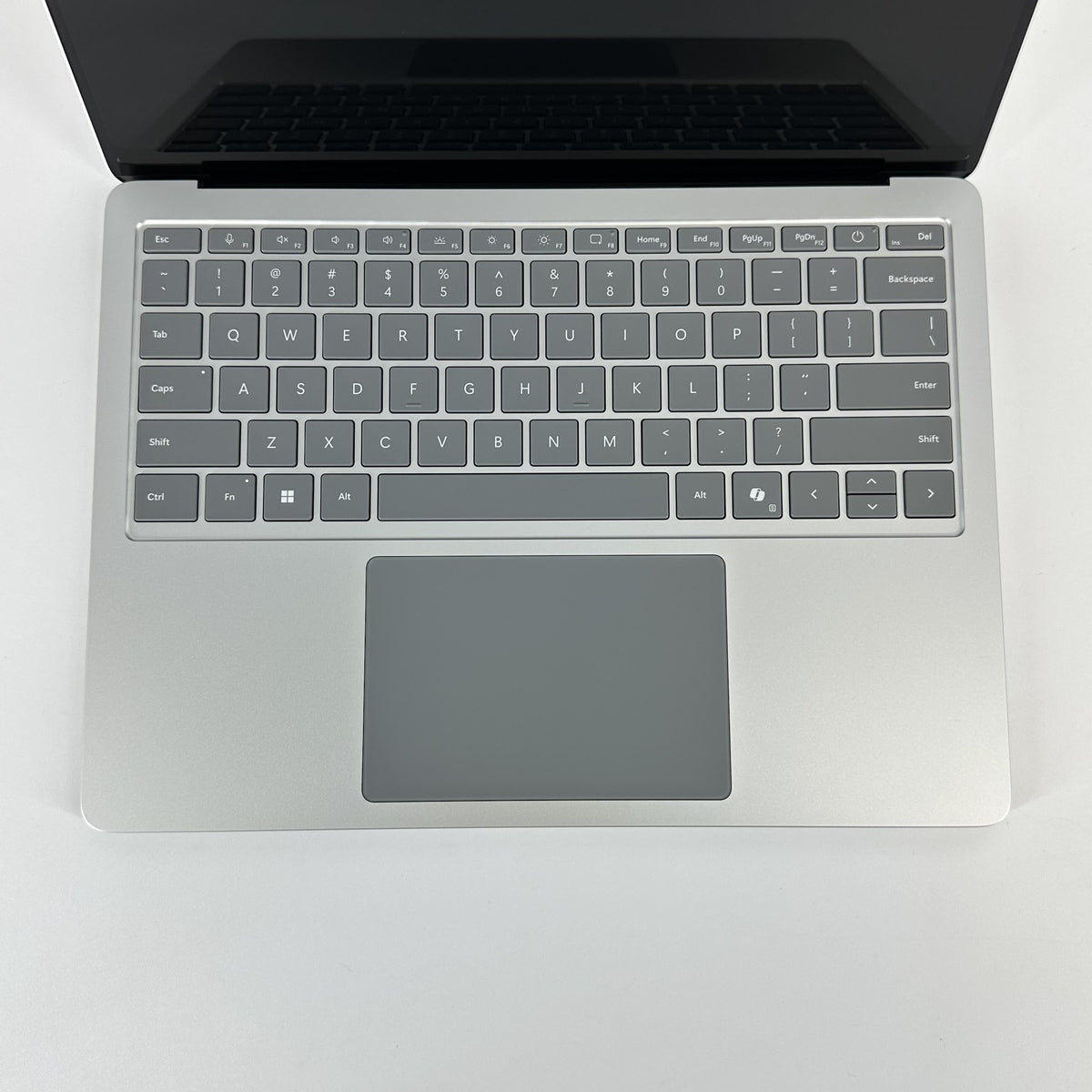 Microsoft Surface Laptop 7 13.8 Platinum WiFi 3.4 GHz Qualcomm Snapdragon X Elite 16GB RAM 512GB Solid State Drive