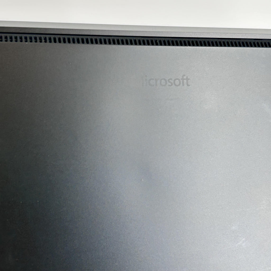 Microsoft Surface Laptop 5 15 Black 2.7 GHz Intel Core i7 12th Gen. 16GB RAM 512GB Solid State Drive