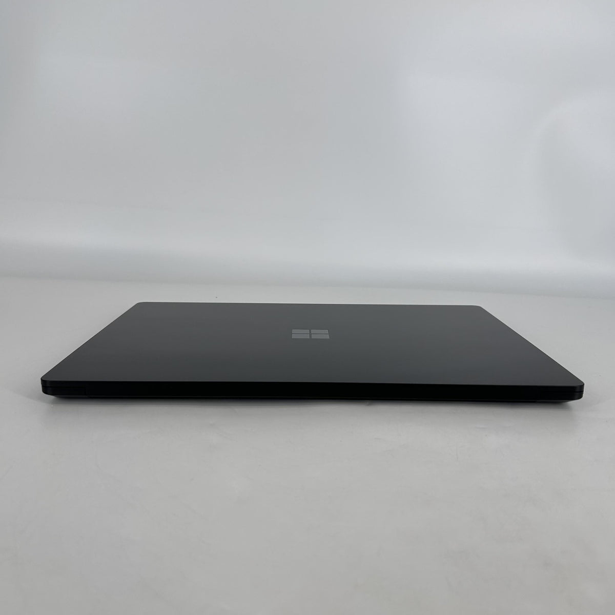 Microsoft Surface Laptop 5 15 Black 2.7 GHz Intel Core i7 12th Gen. 16GB RAM 512GB Solid State Drive