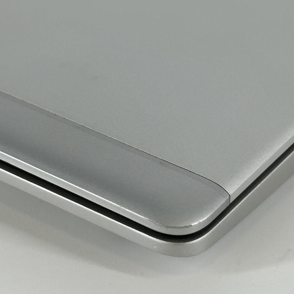 HP Elitebook 840 G6 14 Silver 1.8 GHz Intel Core i7 8th Gen. 16GB RAM 512GB Solid State Drive