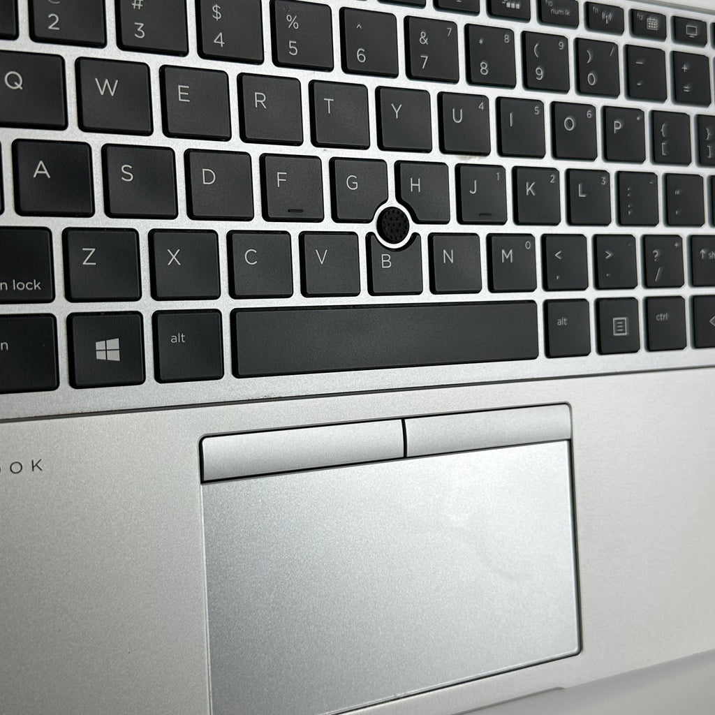 HP Elitebook 840 G6 14 Silver 1.8 GHz Intel Core i7 8th Gen. 16GB RAM 512GB Solid State Drive