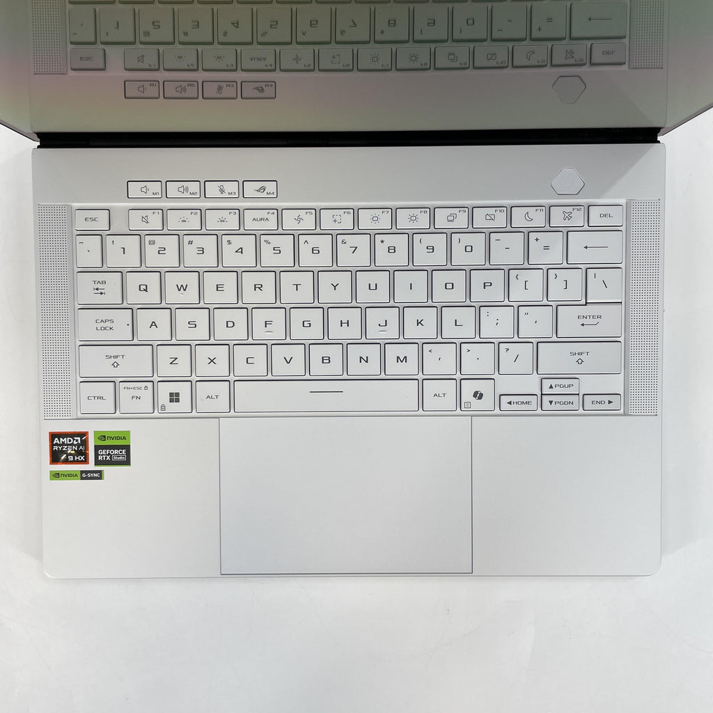 Asus ROG Zephyrus G14 GA403 14 White 2.0 GHz AMD Ryzen AI 9 HX 370 32GB RAM 1TB Solid State Drive NVIDIA GeForce RTX 5070 Ti 12 GB