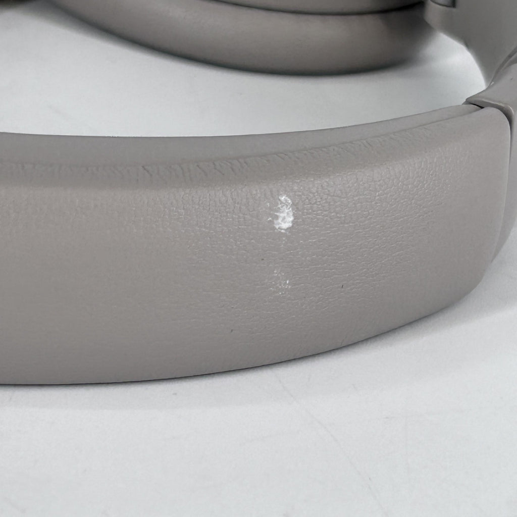 Bose QuietComfort Headphones Beige