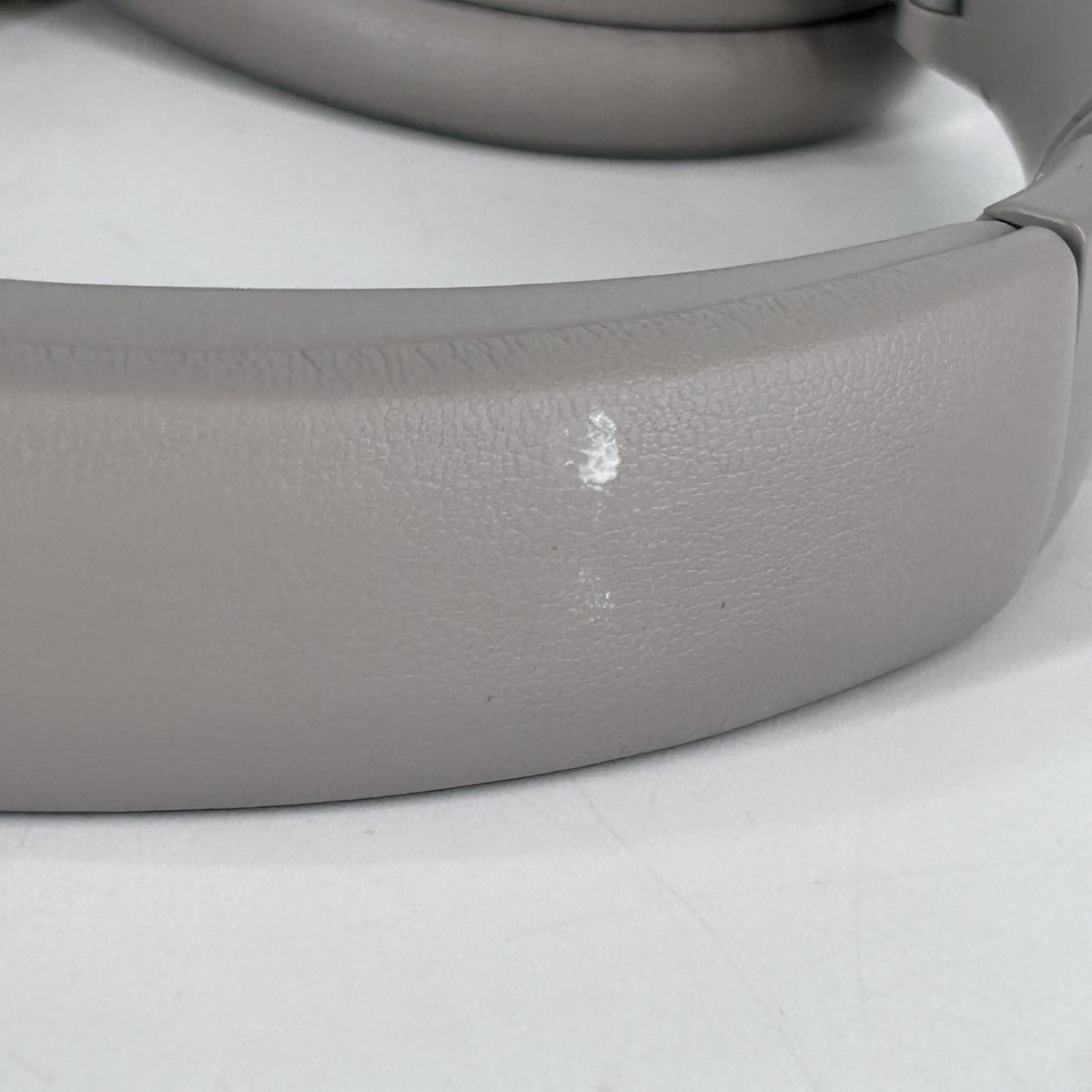 Bose QuietComfort Headphones Beige