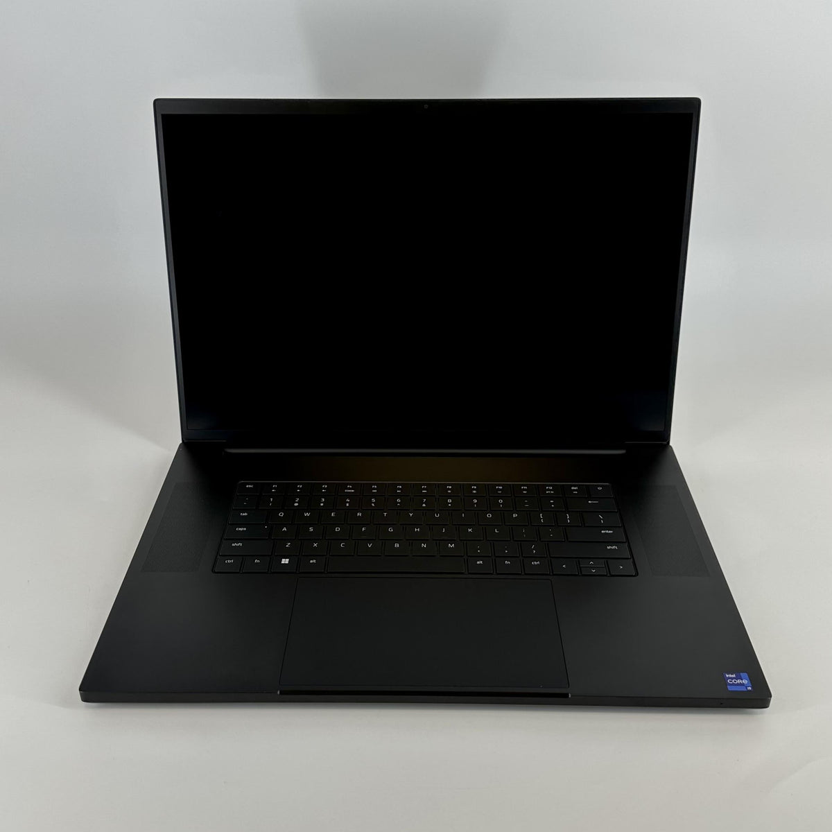 Razer Blade 18 2023 Black 2.2 GHz Intel Core i9 13th Gen. 32GB RAM 1TB Solid State Drive NVIDIA GeForce RTX 4070 8 GB