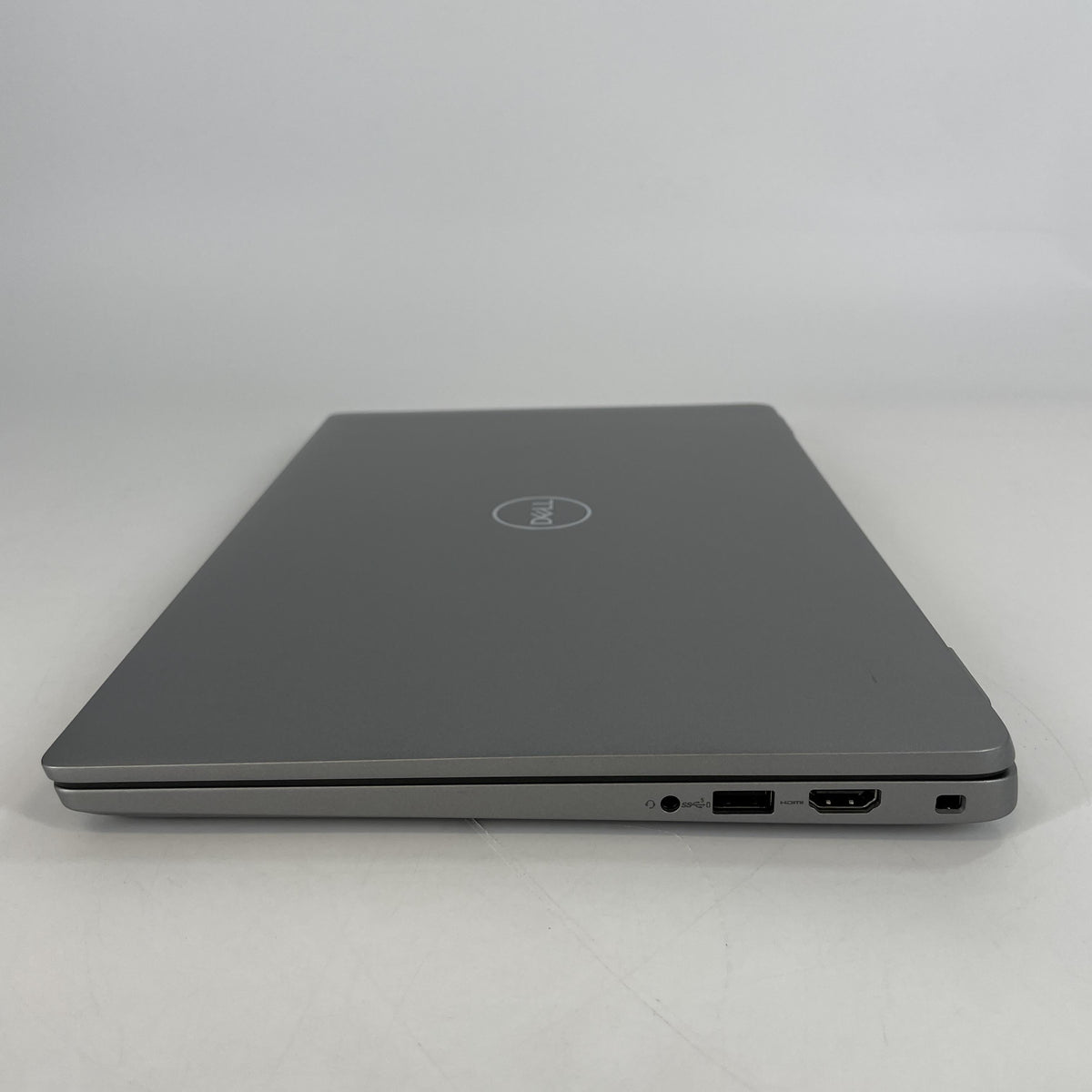 Dell Latitude 5450 14 Gray 2.1 GHz Intel Core Ultra 7 16GB RAM 512GB Solid State Drive