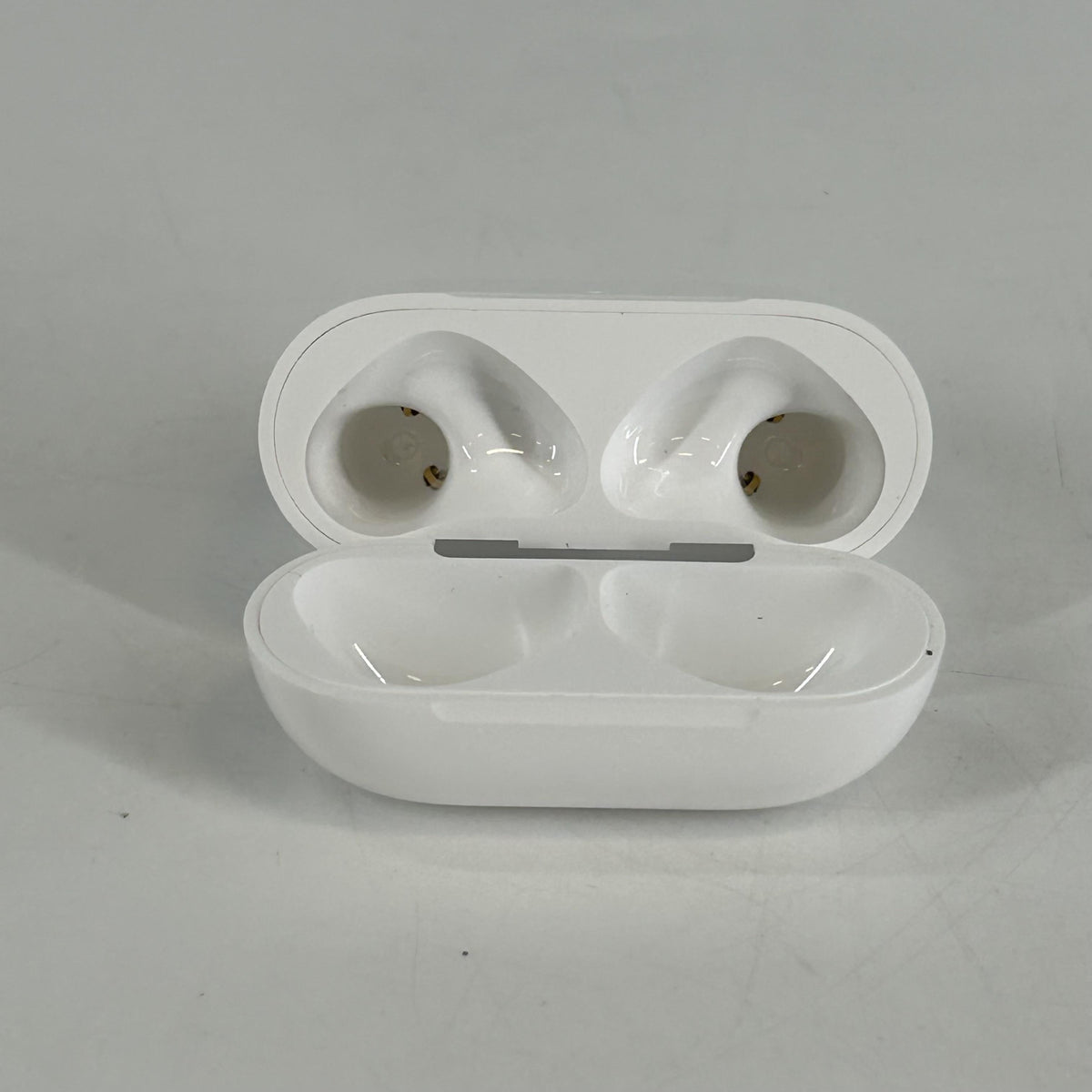 Apple AirPods (4th Gen.) with Active Noise Cancellation USB-C White