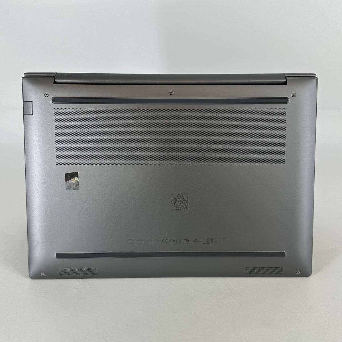 HP ZBook X G1i 16 Meteor Silver 2.2 GHz Intel Core Ultra 7 Series 2 64GB RAM 1TB Solid State Drive NVIDIA RTX PRO 2000 Blackwell 8 GB