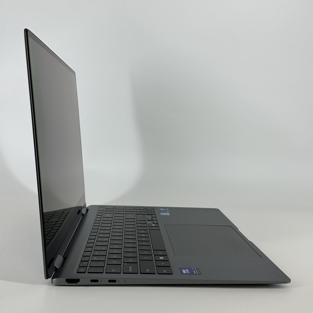 Samsung Galaxy Book5 Pro 360 16 Silver 2.2 GHz Intel Core Ultra 7 Series 2 16GB RAM 1TB Solid State Drive