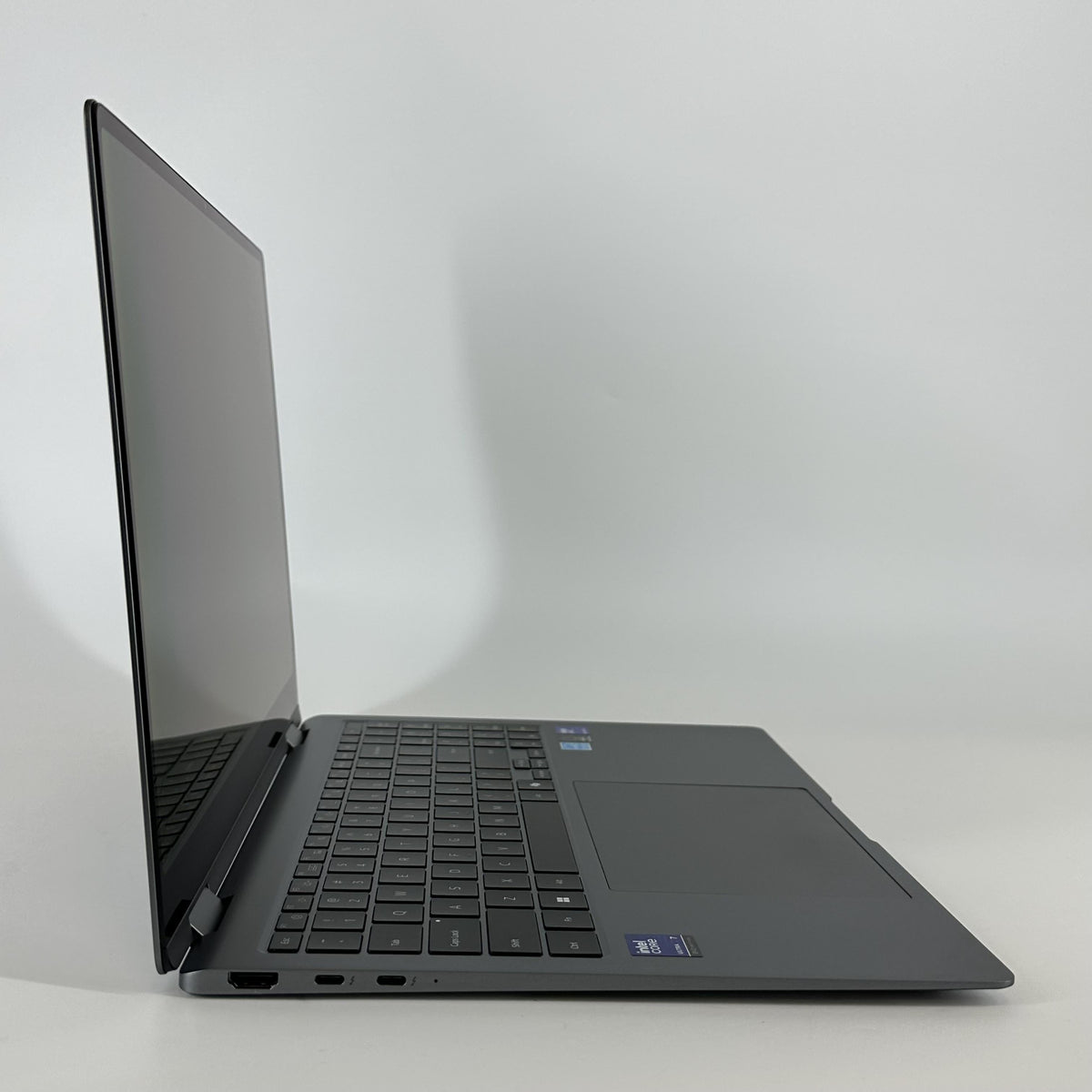 Samsung Galaxy Book5 Pro 360 16 Silver 2.2 GHz Intel Core Ultra 7 Series 2 16GB RAM 1TB Solid State Drive