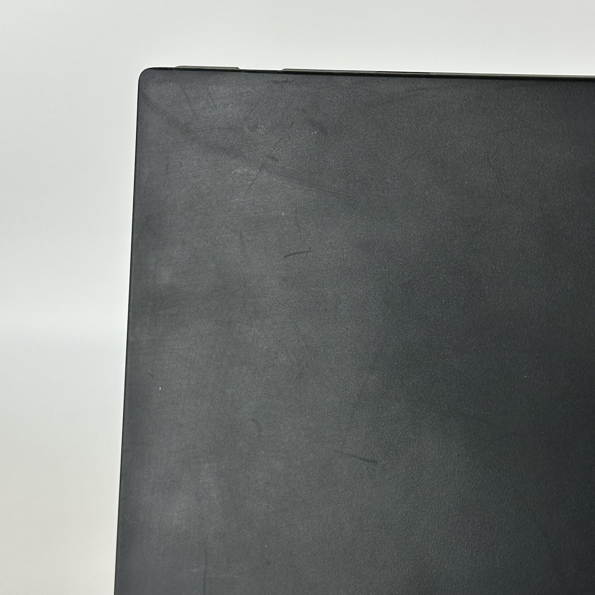 Lenovo ThinkPad T14 Gen 2 Black 2.3 GHz AMD Ryzen 5 Pro 5650U 16GB RAM 256GB Solid State Drive