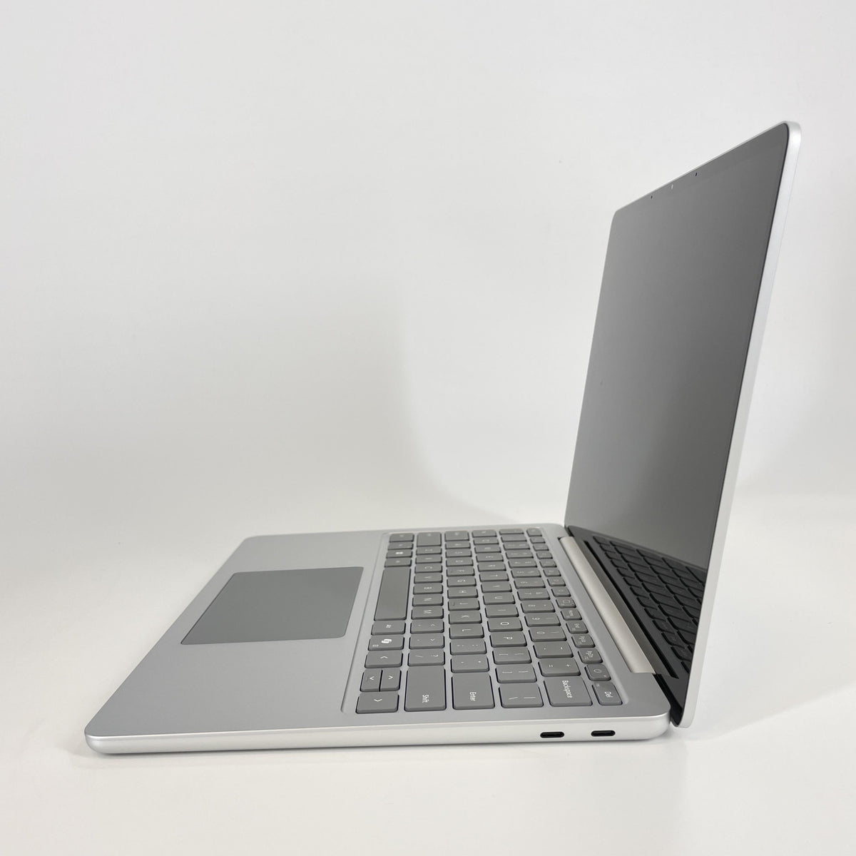 Microsoft Surface Laptop 13 Silver 3.3 GHz Qualcomm Snapdragon X Plus 16GB RAM 256GB UniversalFlashStorage