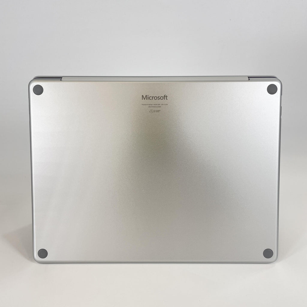 Microsoft Surface Laptop 13 Silver 3.3 GHz Qualcomm Snapdragon X Plus 16GB RAM 256GB UniversalFlashStorage