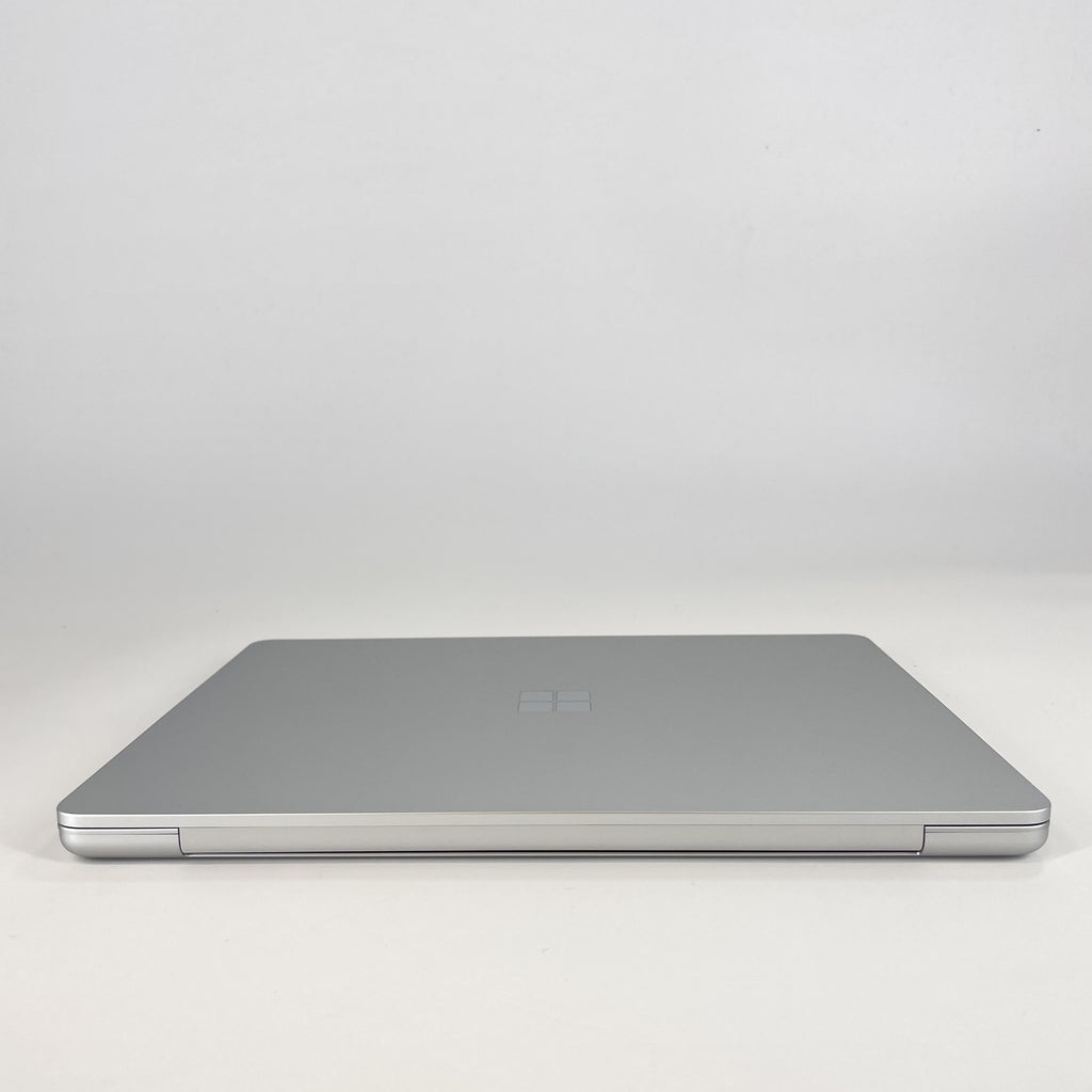 Microsoft Surface Laptop 13 Silver 3.3 GHz Qualcomm Snapdragon X Plus 16GB RAM 256GB UniversalFlashStorage