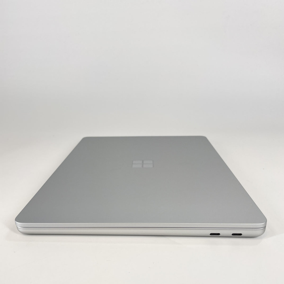 Microsoft Surface Laptop 13 Silver 3.3 GHz Qualcomm Snapdragon X Plus 16GB RAM 256GB UniversalFlashStorage