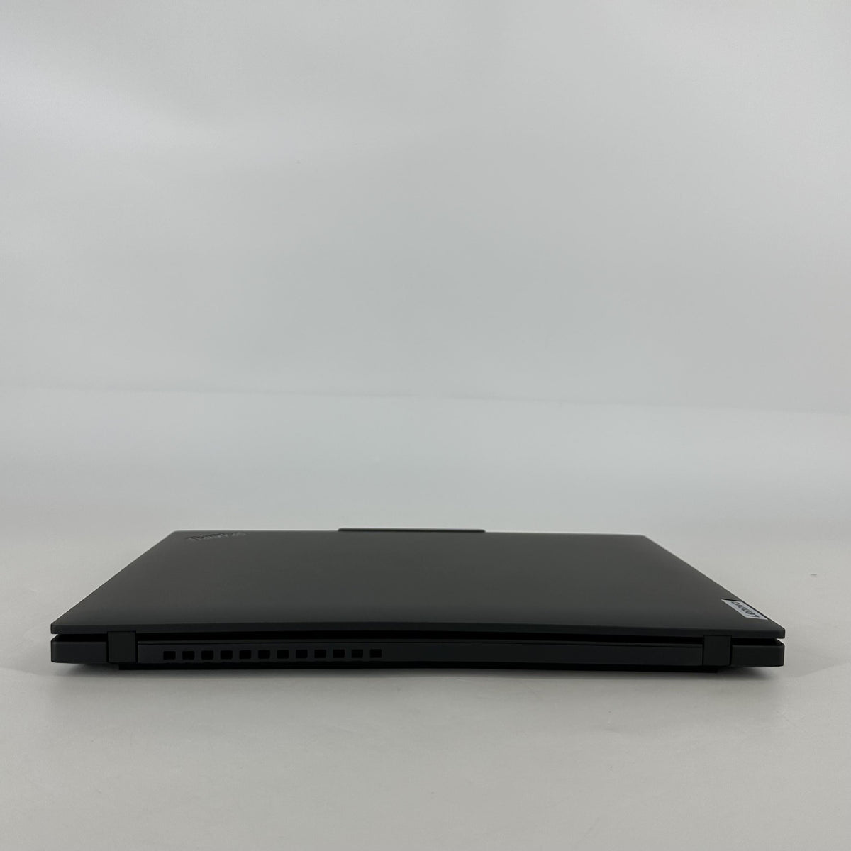 Lenovo ThinkPad P14s Gen 6 Black 2.0 GHz AMD Ryzen AI 7 Pro 350 32GB RAM 1TB Solid State Drive