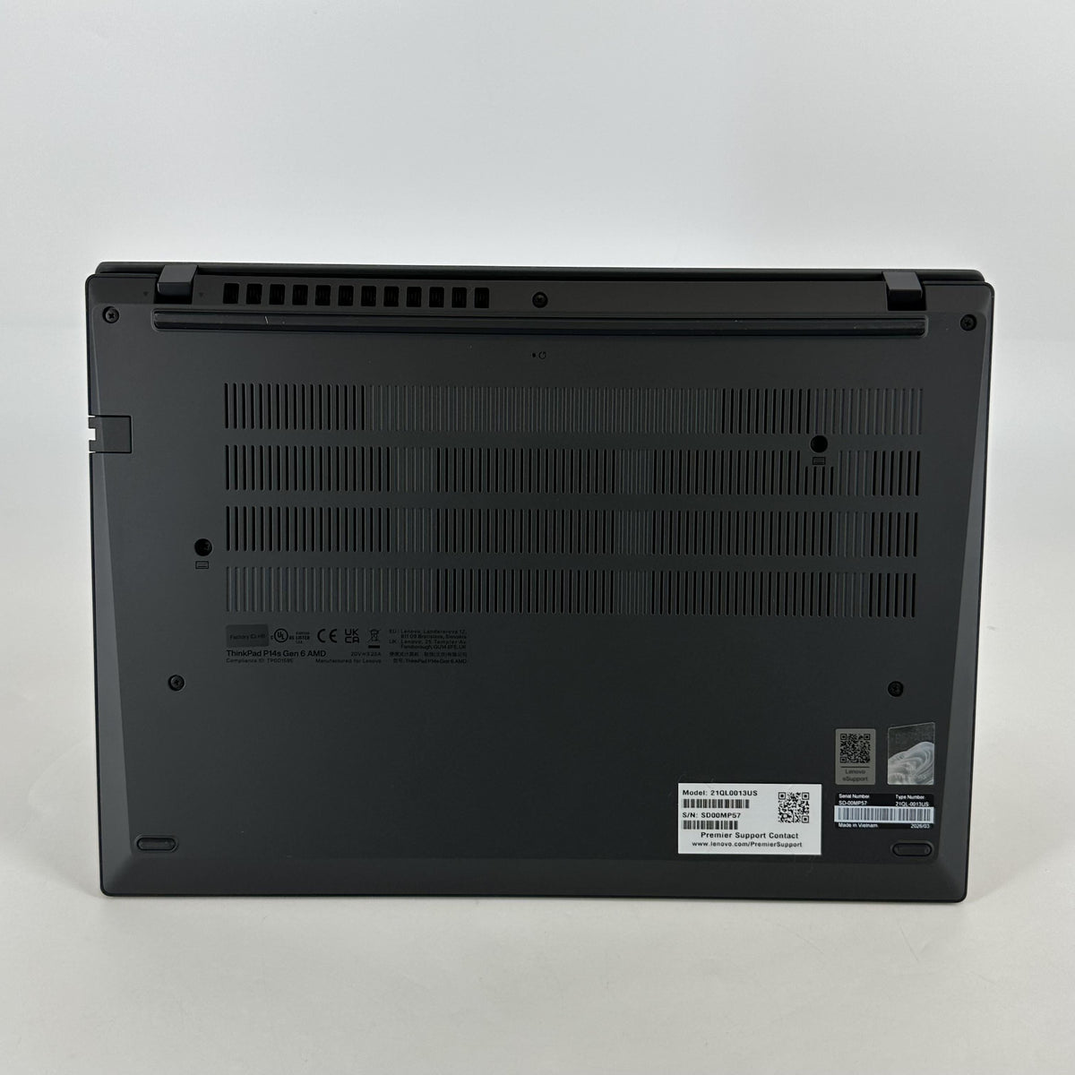 Lenovo ThinkPad P14s Gen 6 Black 2.0 GHz AMD Ryzen AI 7 Pro 350 32GB RAM 1TB Solid State Drive