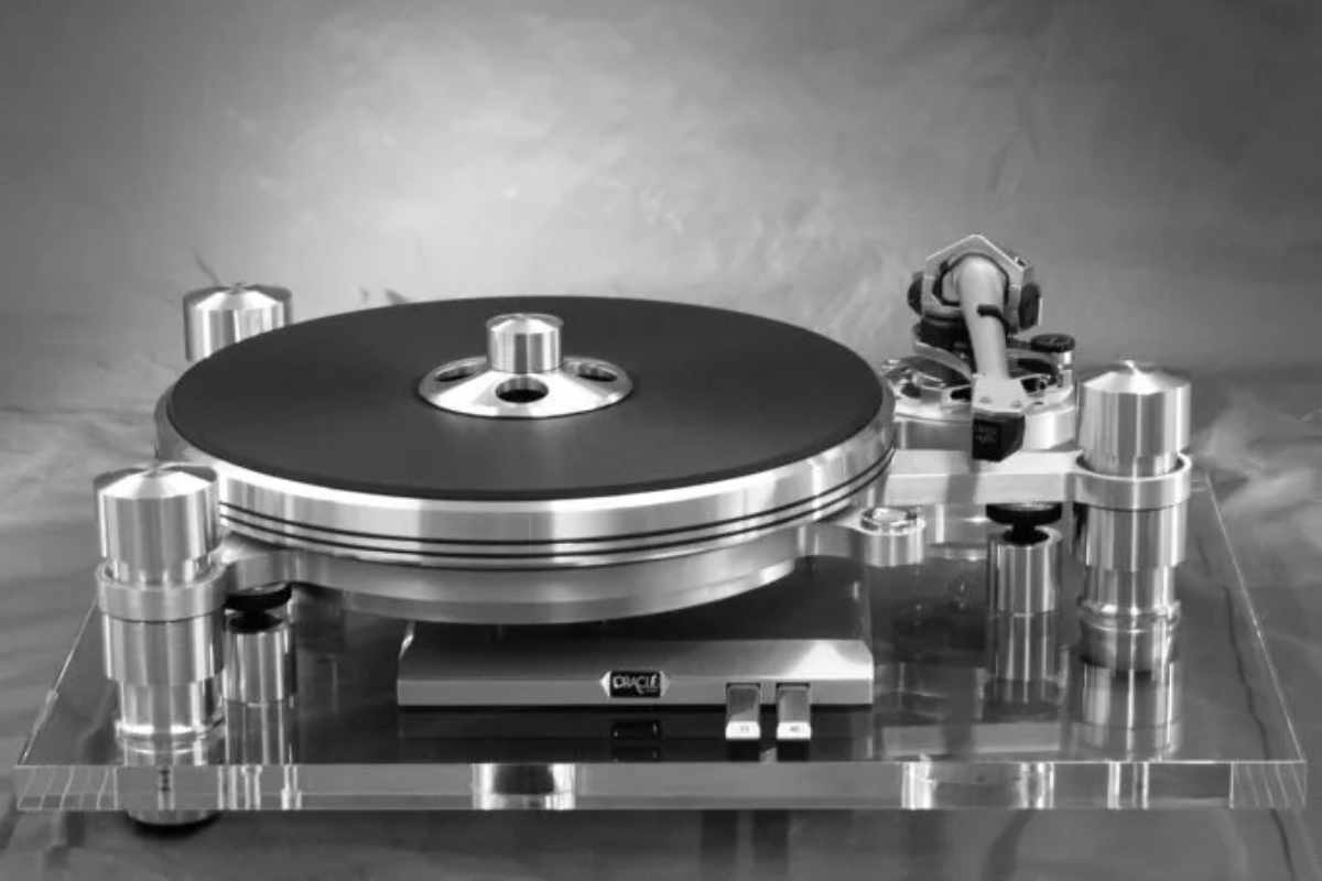 Oracle Audio Delphi Mk VII Classic Turntable