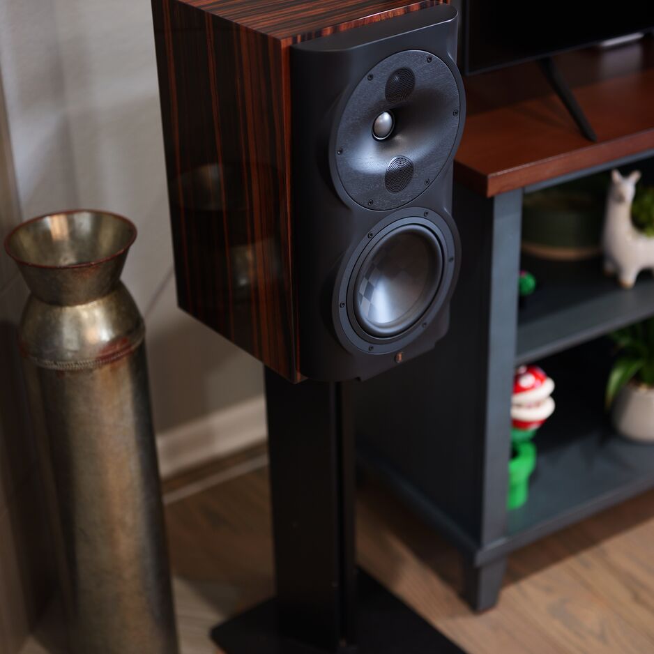 Perlisten S4b Bookshelf Speaker; Each