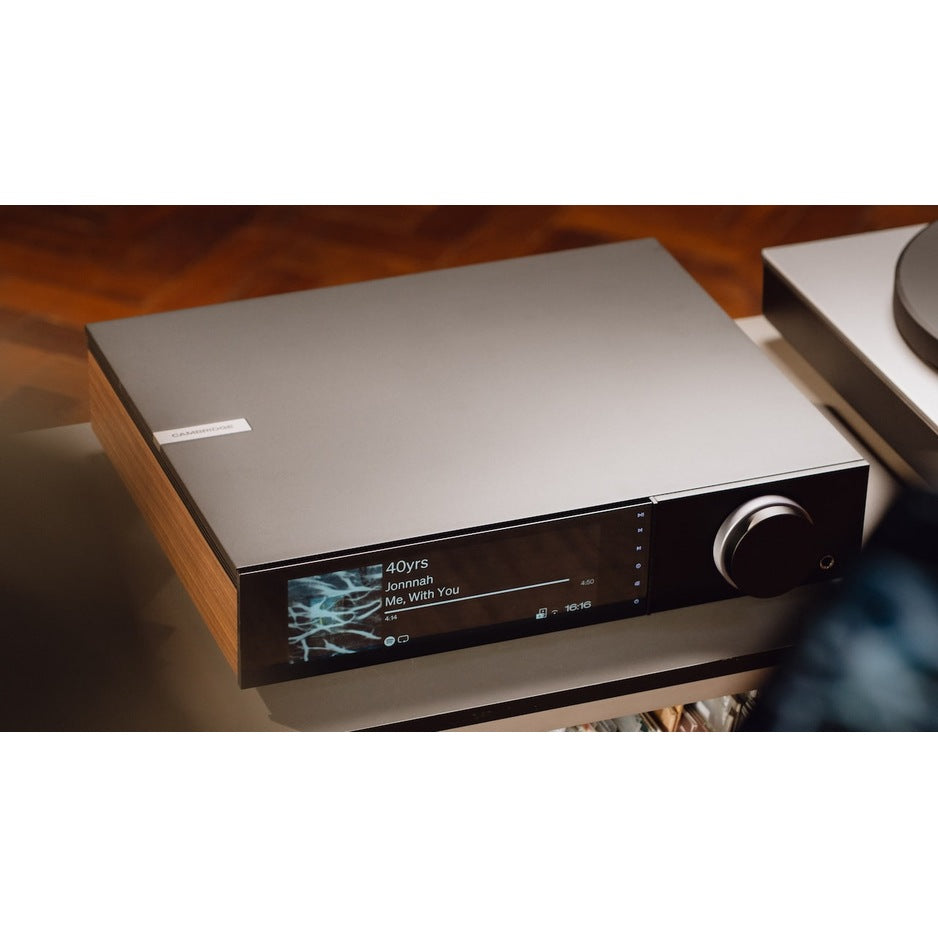 Cambridge Audio Evo 300 Streaming Amplifier