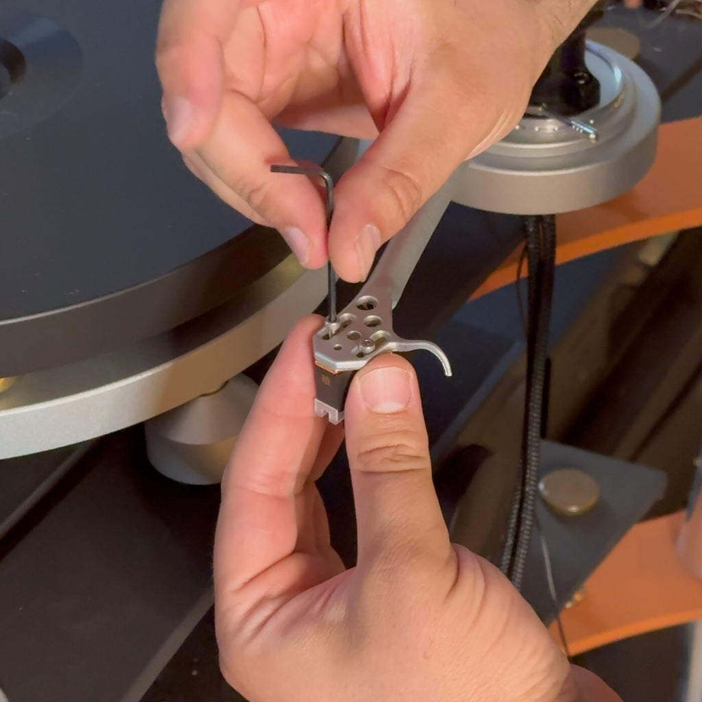 Cartridge Mounting and Alignment