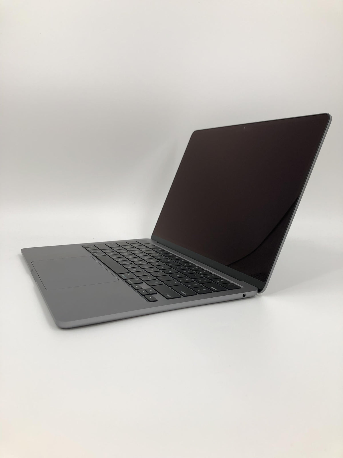 MacBook Air 13 2022 M2 8-Core CPU 8-Core GPU 16GB 256GB Space Gray Excellent
