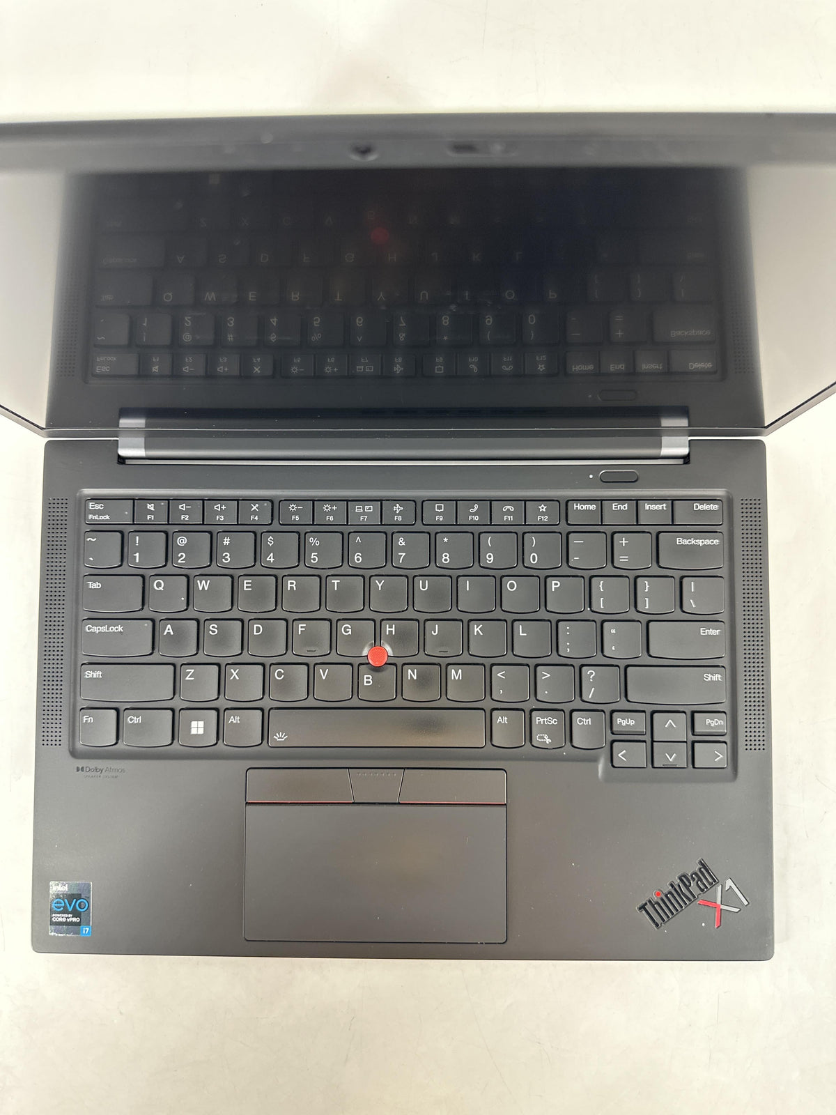 Lenovo ThinkPad X1 Carbon Gen 9 14 Black 3.0 GHz Intel Core i7 11th Gen. 32GB RAM 1TB Solid State Drive