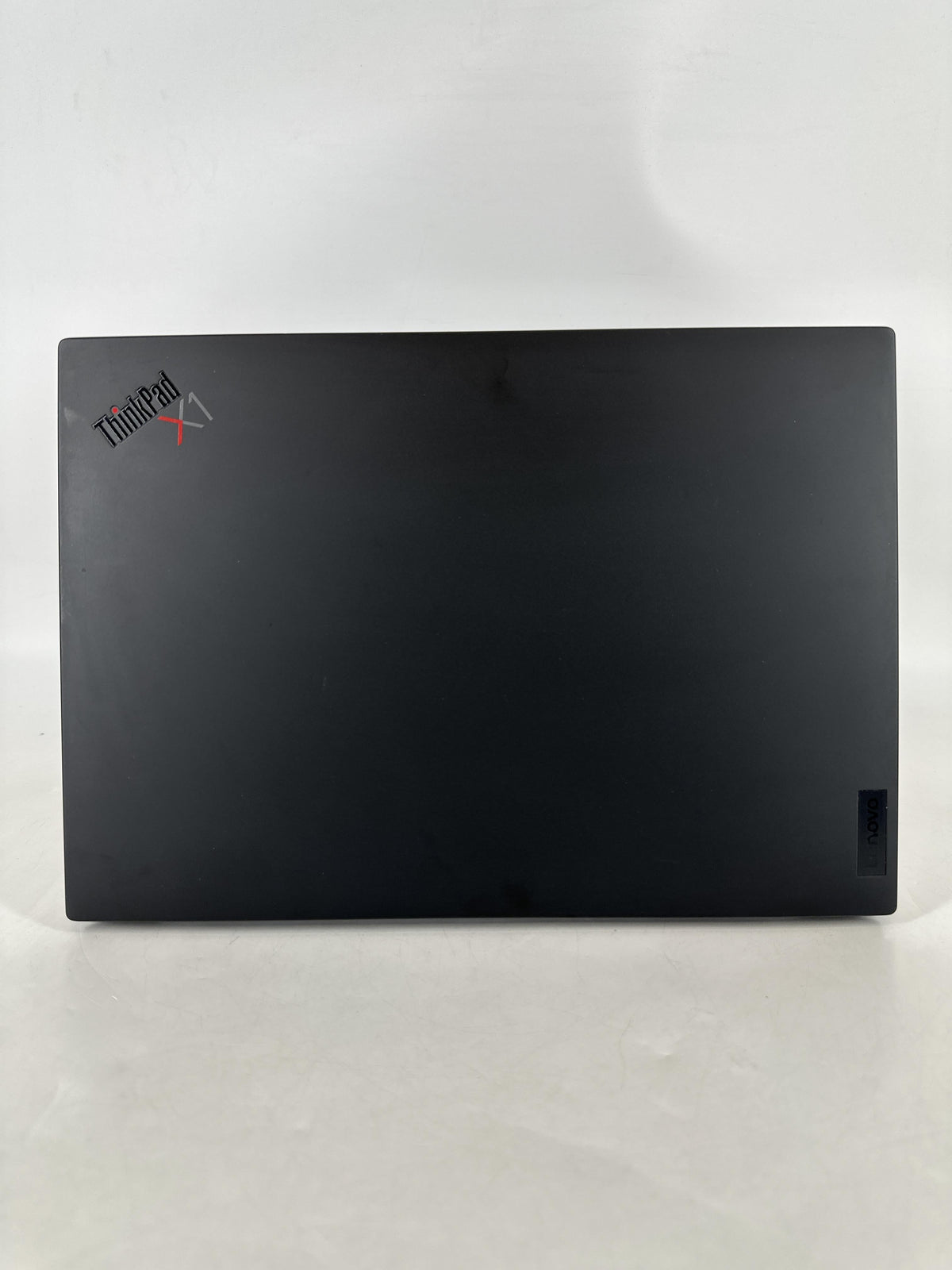 Lenovo ThinkPad X1 Carbon Gen 9 14 Black 3.0 GHz Intel Core i7 11th Gen. 32GB RAM 1TB Solid State Drive