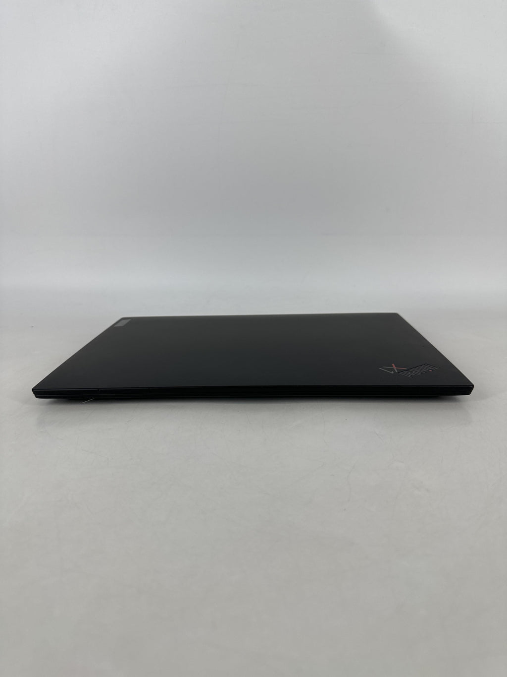 Lenovo ThinkPad X1 Carbon Gen 9 14 Black 3.0 GHz Intel Core i7 11th Gen. 32GB RAM 1TB Solid State Drive