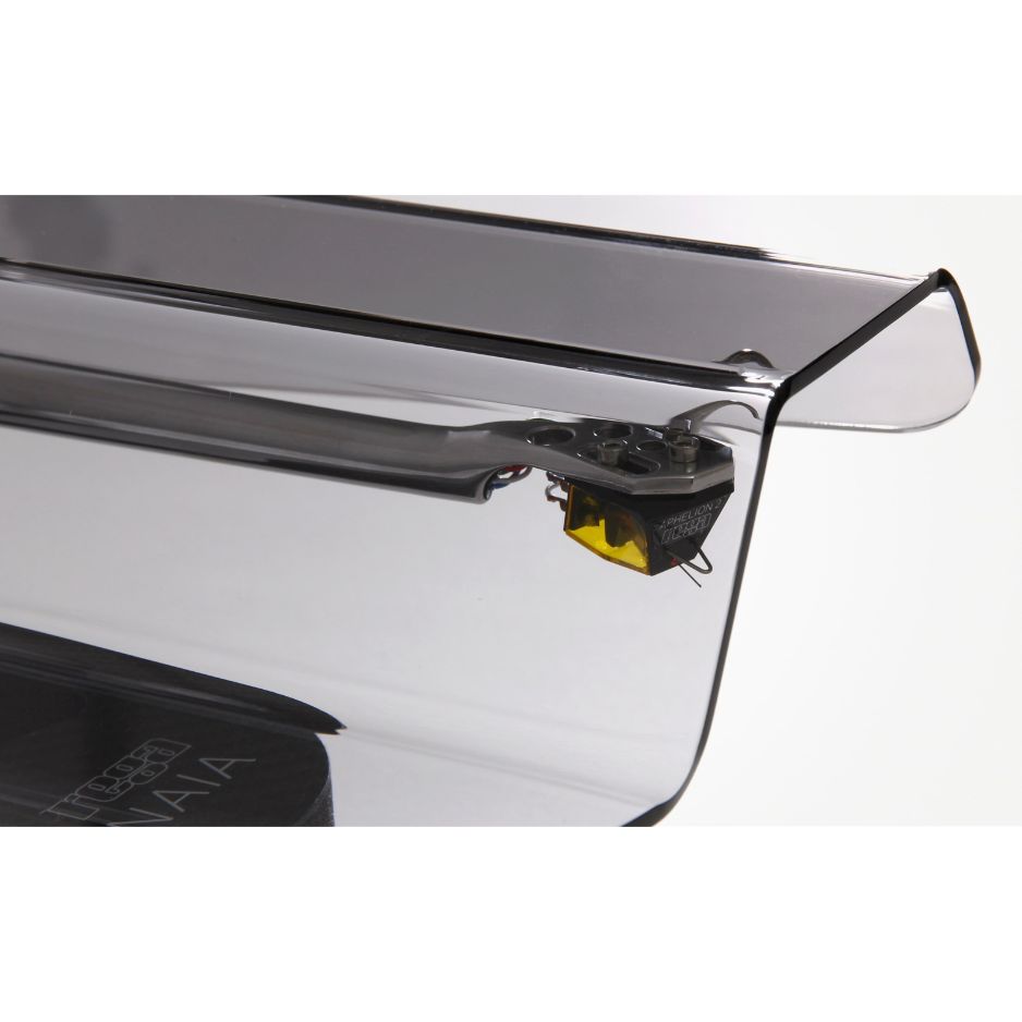 Rega Naia Turntable