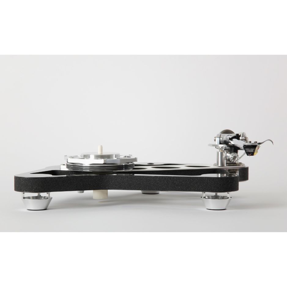 Rega Naia Turntable